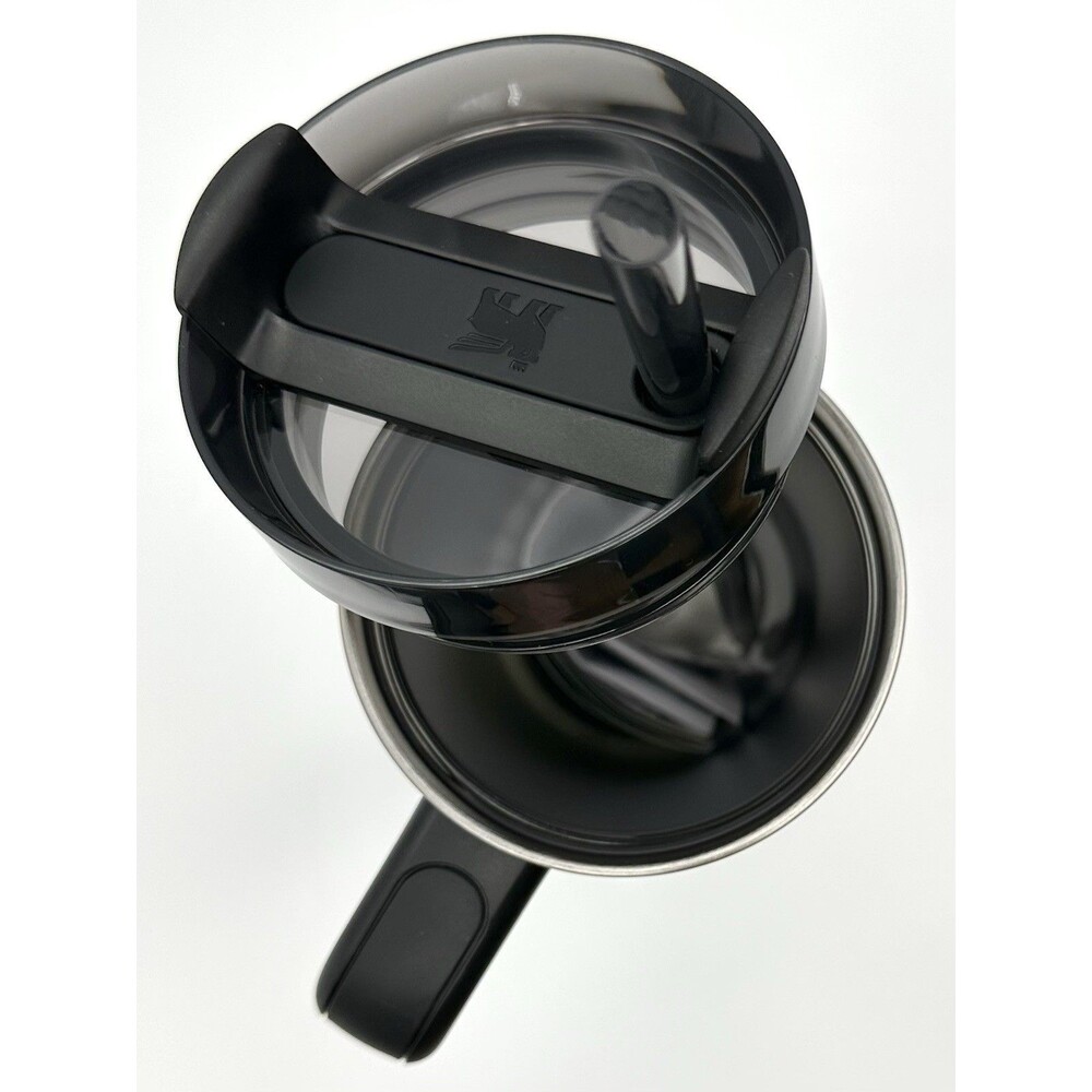Stanley Quencher H2.0 Flow State 30oz Stainless Steel Black Chroma Tumbler - Picture 6 of 8